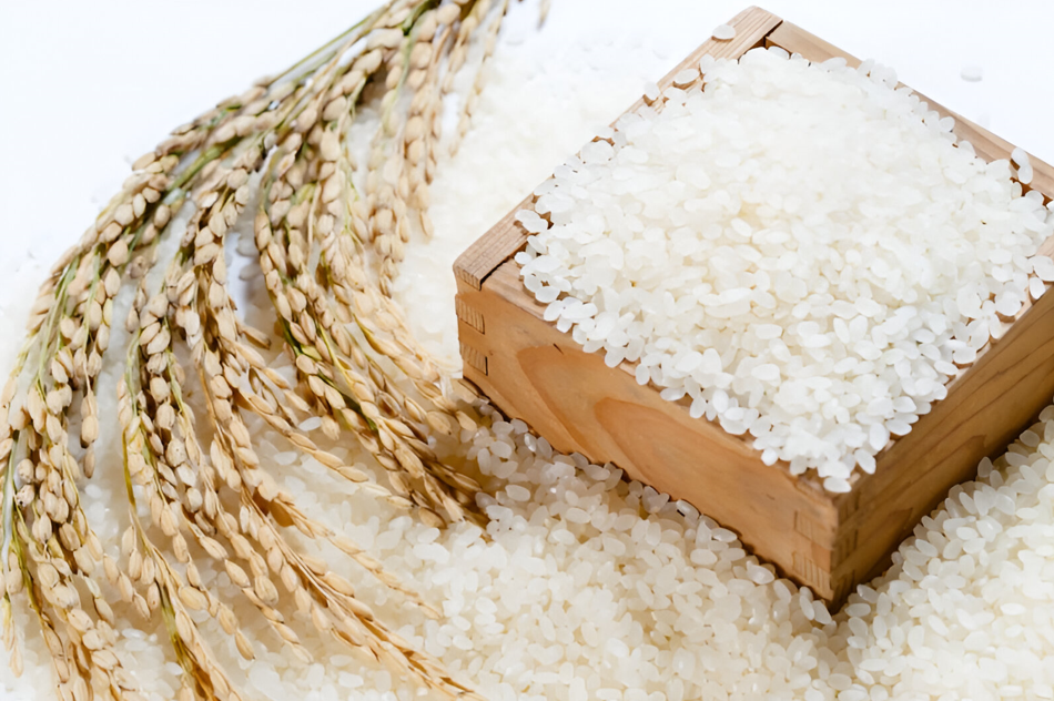 Dùng tiêu bảo quản gạo