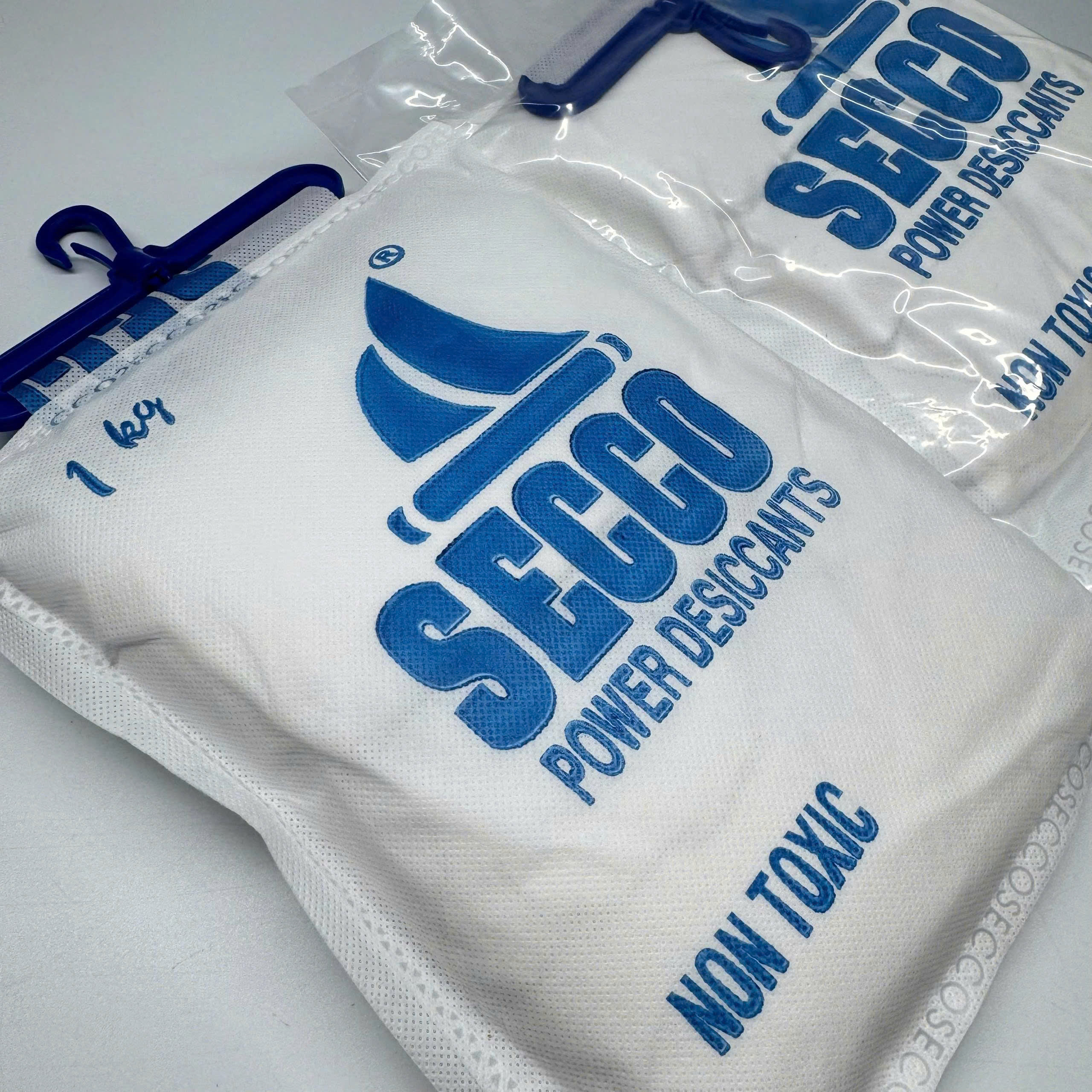 Dây Bột Hút Ẩm Secco 1Kg/1 Túi 5 Bột hút ẩm Secco 1kg 1 Túi